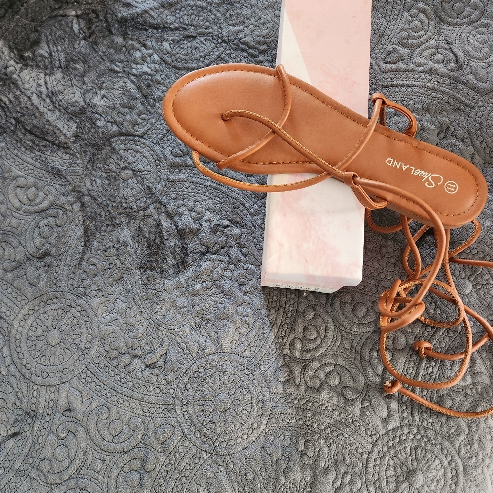 Sandals - Picture 5 of 8